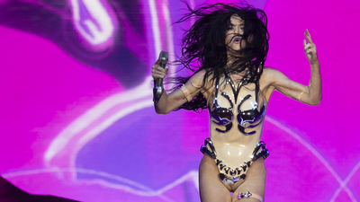 Uzaya biletleri hazır