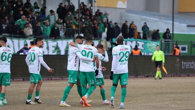 Iğdır FK tek attı üç aldı!