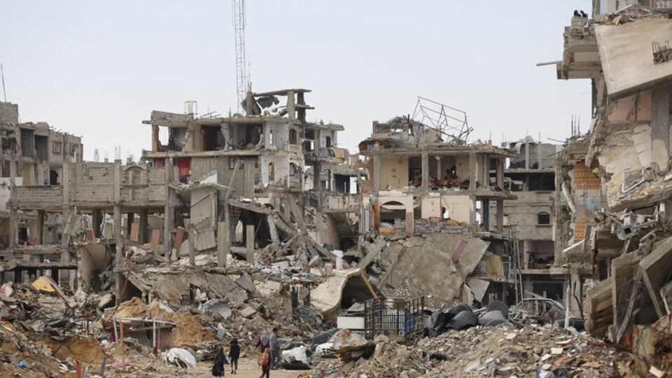 İsrail: Gazze'ye yardım girişleri durduruldu