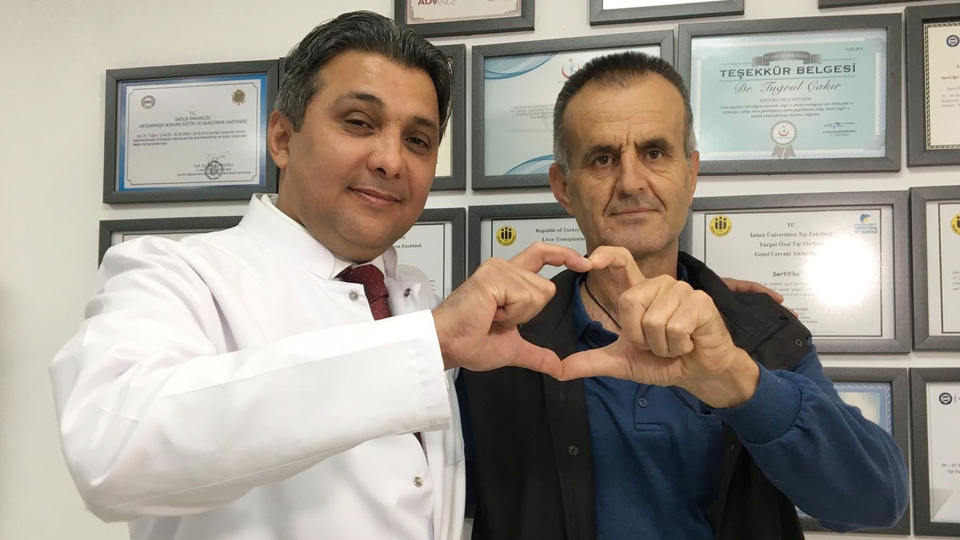 Önce kalp masajı, 11 ay sonra da ameliyatla hayata bağladı