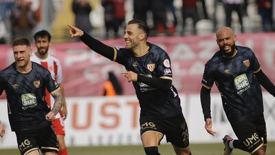 Bandırma evinde galip!