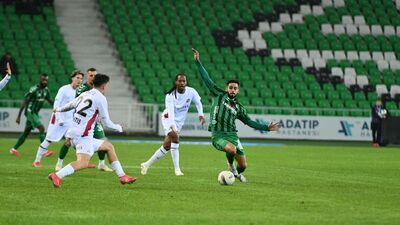 Fatih Karagümrük 2. yarıda geriden geldi!