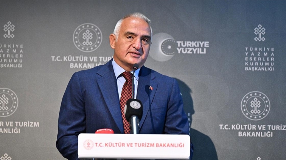 Bakan Ersoy'dan "Külliye'de Ramazan" paylaşımı