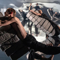 Dans performansı 'Hammer' geliyor