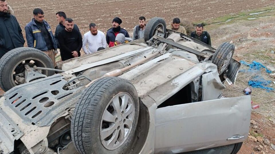 Otomobil şarampole devrildi: 1 ölü, 3 yaralı