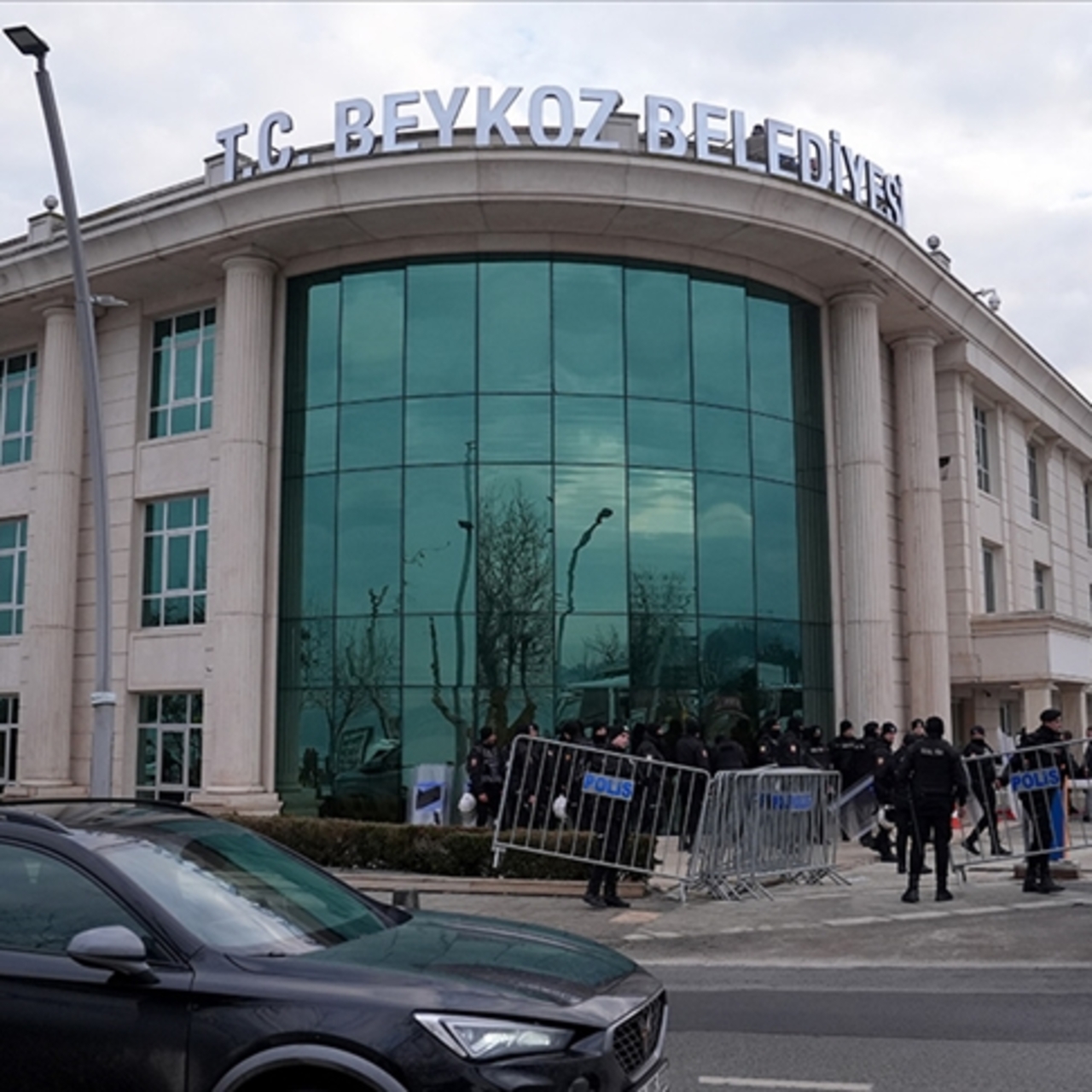 Beykoz Belediye Başkanı Köseler tutuklandı