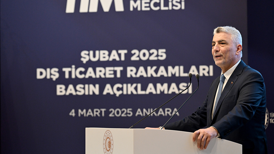 Şubatta dış ticaret açığı yükseldi