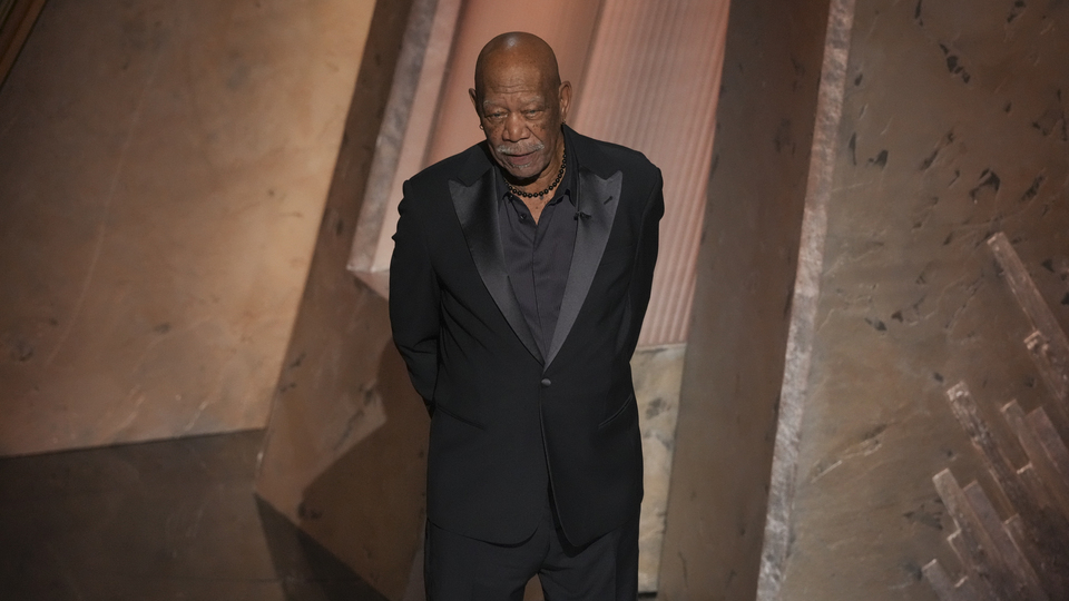 Morgan Freeman'ın siyah eldiveninin sırrı