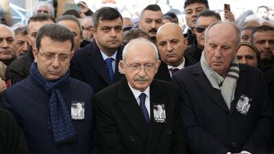 İmamoğlu, Kılıçdaroğlu ve İnce ile tokalaştı
