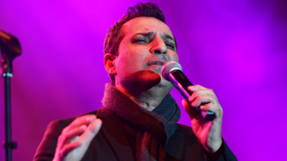 En gereksiz şarkısını açıkladı