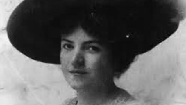 &Uuml;&ccedil; &ouml;nc&uuml; Osmanlı kadını