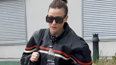 Sessizliğe büründü