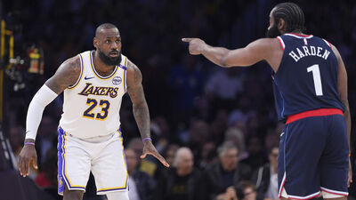 LeBron James tarihe geçti!