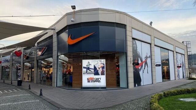 Nike'ta grev kararı