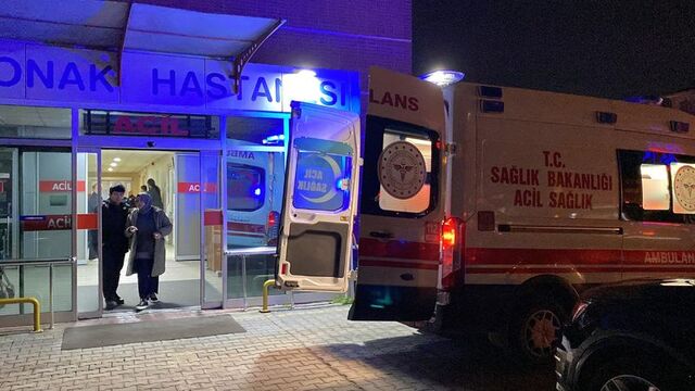 Otomobilin çarpığı kadın ağır yaralandı