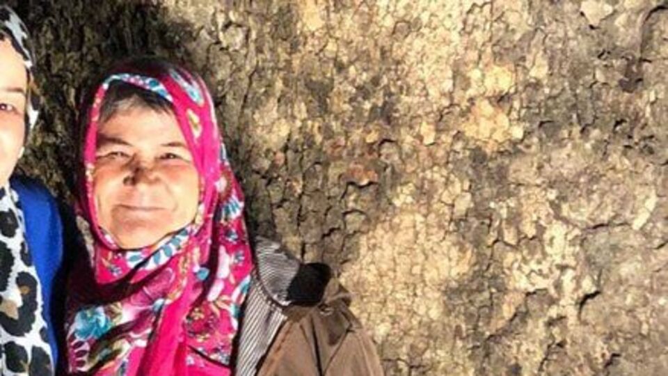 Şehriye teyze yanan evden kurtulamadı