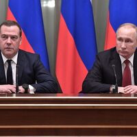 Medvedev'den Fransa lideri için 'Micron' paylaşımı