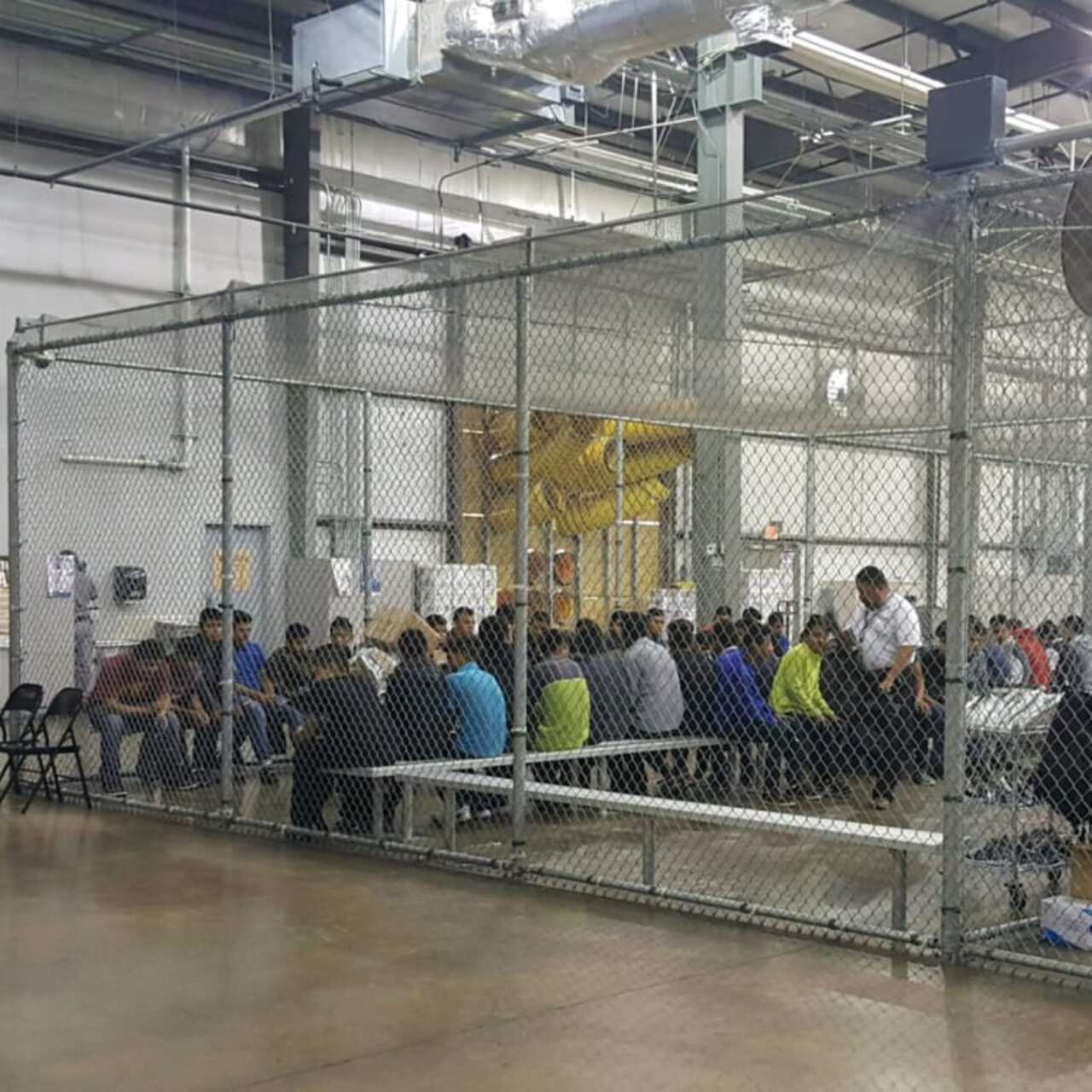 ABD'deki 'tartışmalı' gözaltı merkezi yeniden açılacak