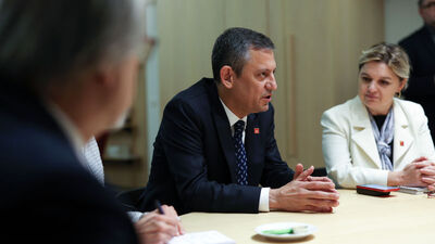 Özel, Akar'a tazminat ödeyecek