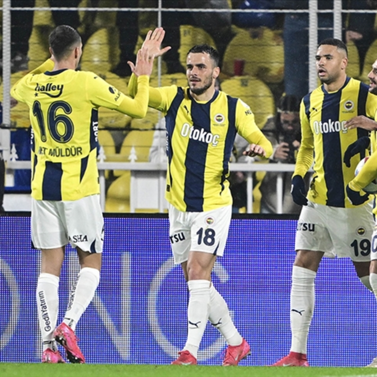 Fenerbahçe-Rangers maçı canlı izle