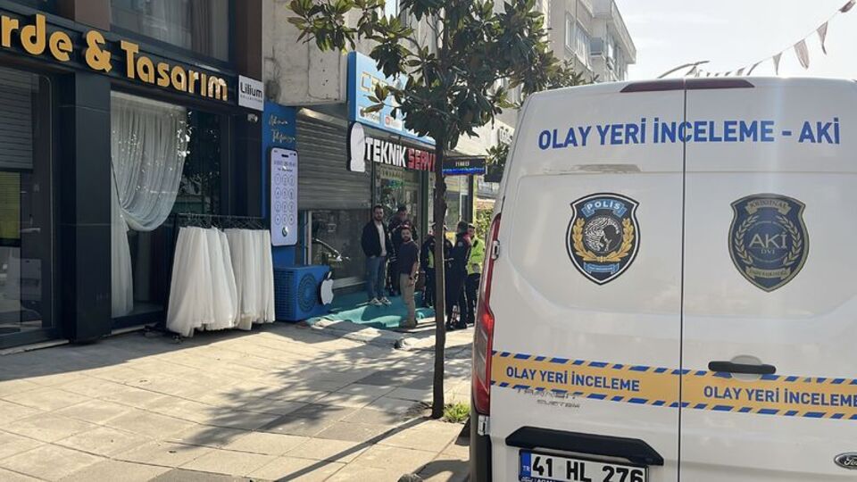 Şaka yaparken arkadaşını vurdu