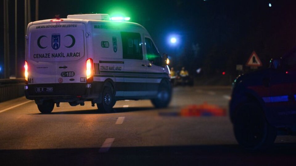 Ankara'da otomobilin çarptığı yaya öldü