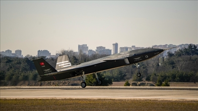 KIZILELMA'dan başarılı uçuş testi