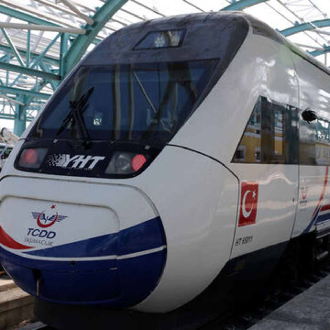 Tren biletlerinde yeni evli indirimi ne zaman başlıyor?