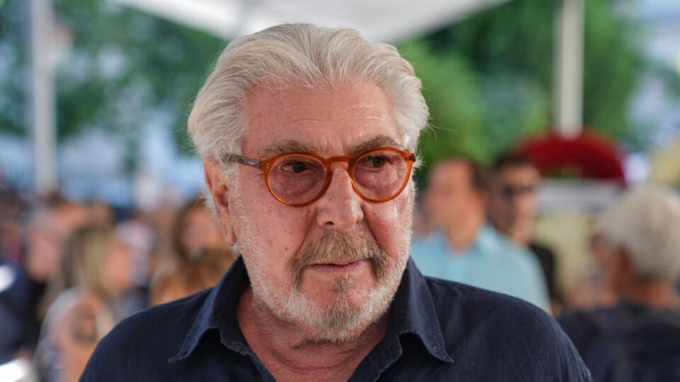 "Kendini değiştirirsen, dünyayı değiştirirsin"