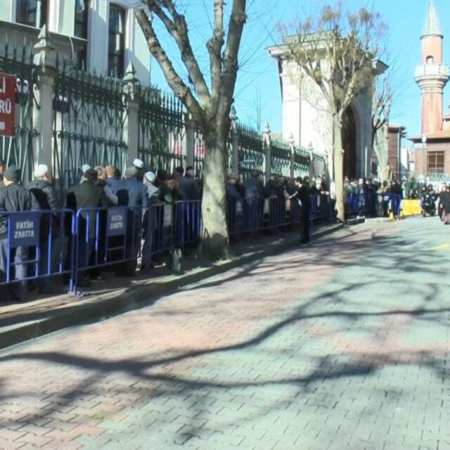 Hırka-i Şerif ziyarete açıldı