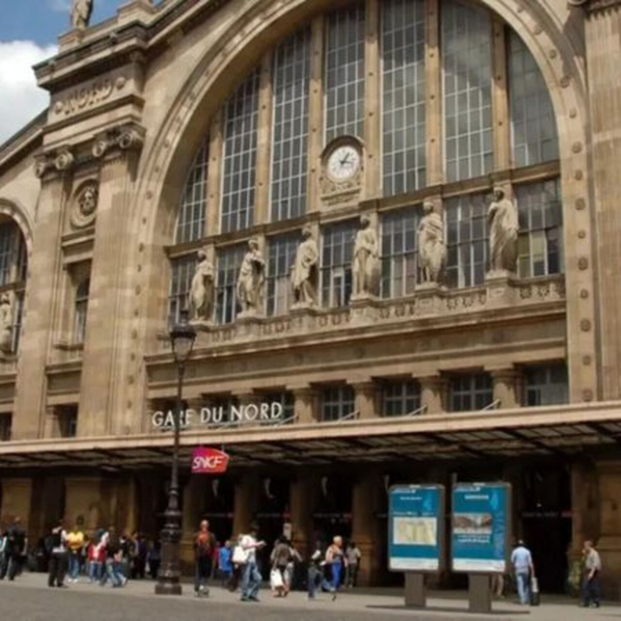 Paris'te İkinci Dünya Savaşı'ndan kalma bomba bulundu