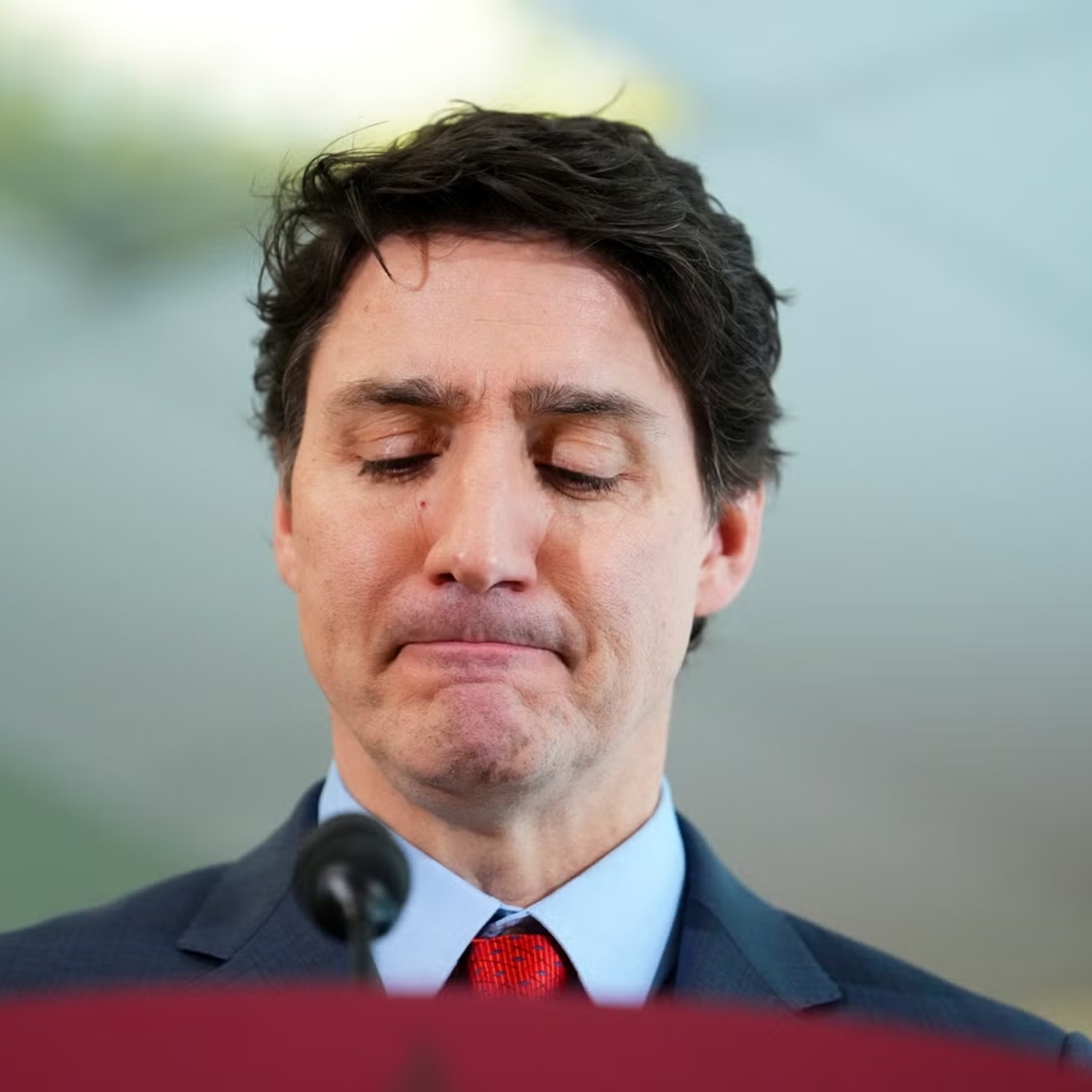 Kanada Başbakanı Trudeau gözyaşlarını tutamadı