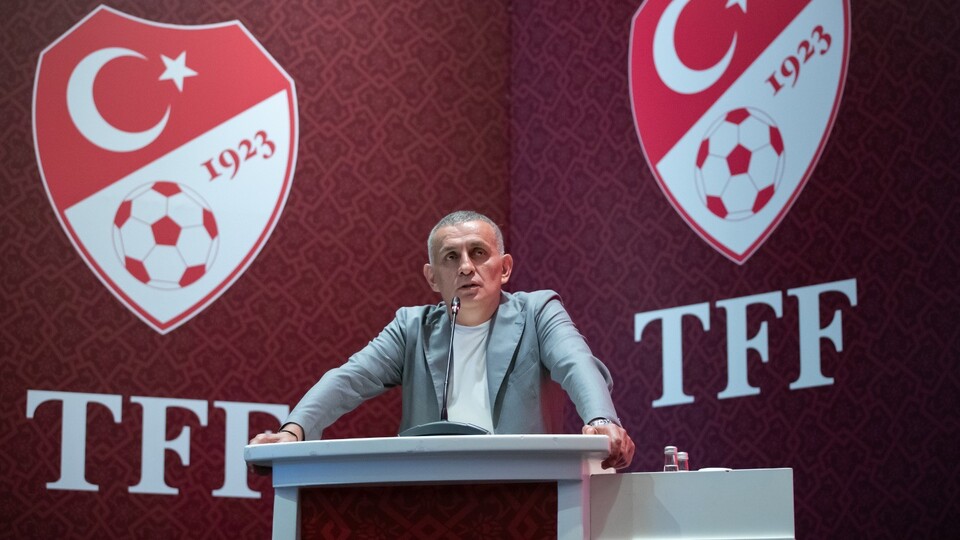 "Sizin onlardan ne farkınız var?"