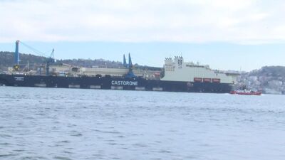 'Castorone' İstanbul Boğazı'ndan geçti