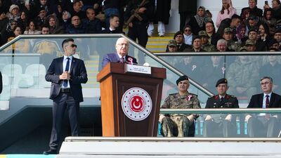 PKK koşulsuz olarak silahları terk etmeli