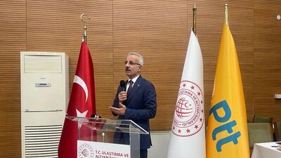Bakan Uraloğlu: PTT dünya markası olma yolunda hızla ilerliyor