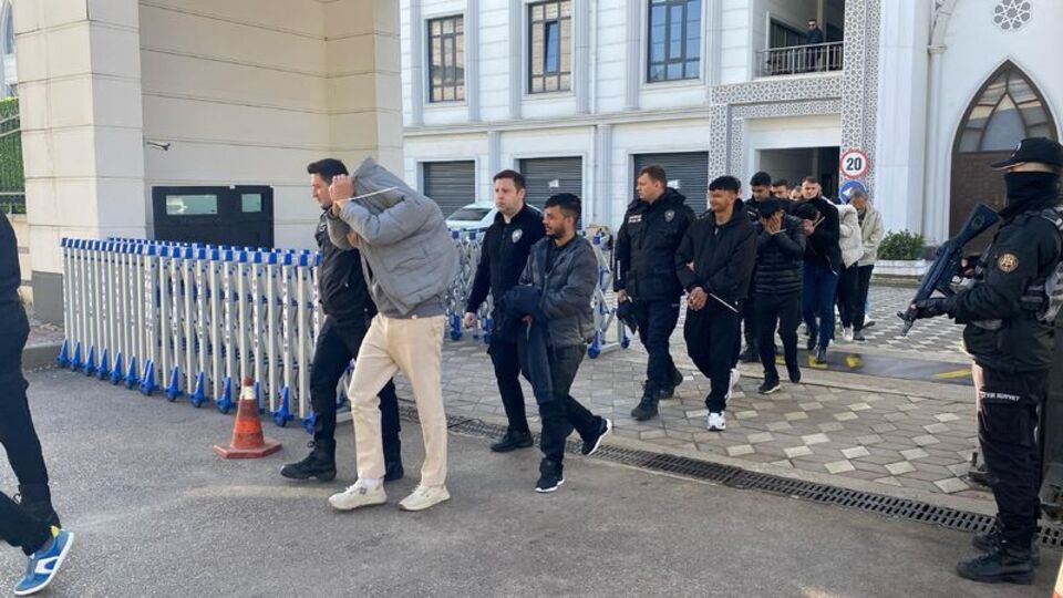 Sahte bungalov vurgununda 22 tutuklama