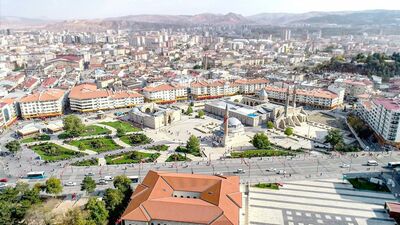 Sivas'ta kadınlar erkekleri geçti