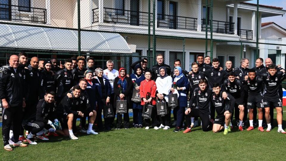 Kadın personellerin günü kutlandı!