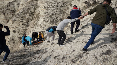 Yamaç paraşütü pilotu hayatını kaybetti