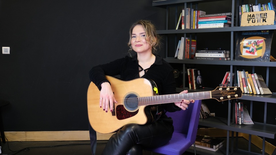 Z Frekansı'nda haftanın konuğu Şenceylik!