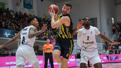 Fenerbahçe Beko, İzmir deplasmanında kazandı!