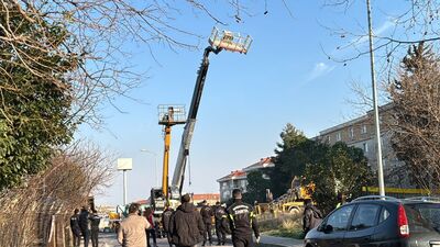 Vinç sepetinden 4 işçi düştü