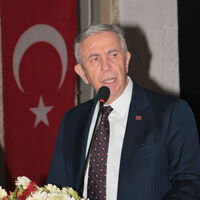 Yavaş: Siyasi tartışmaların dışında kaldık