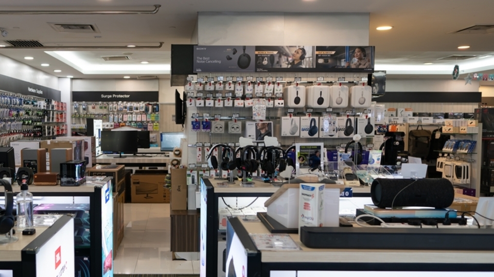 Marketlerden sonra teknoloji perakendecilerine de soruşturma