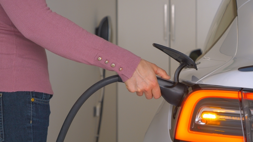 Site ve apartmanlara elektrikli araç düzenlemesi