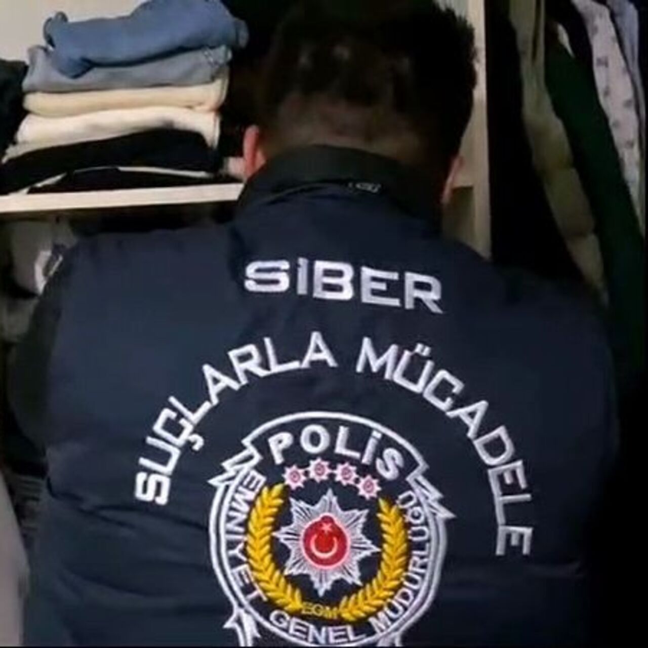 Siber suçlar operasyonu: 76 gözaltı