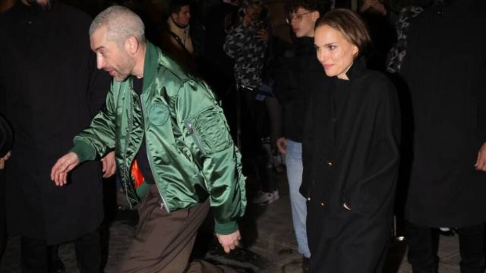 Yeni sevgilisiyle Paris'te