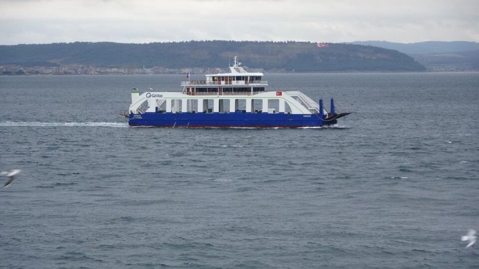 Bozcaada feribot seferleri iptal