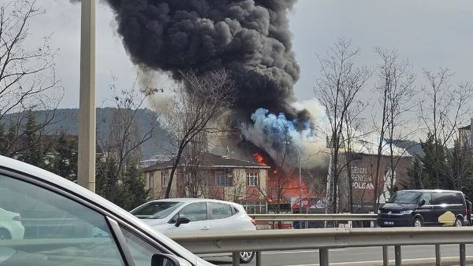 İş yerinde feci yangın!